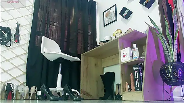 دردشة myla_sarah الجنسية المباشرة