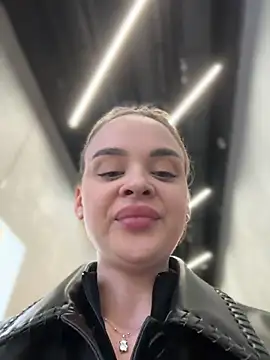 Czat XXX na żywo – KristiRich