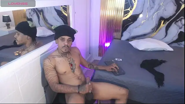 raven__crow Adlı Modelin Web Kamerası Şovu