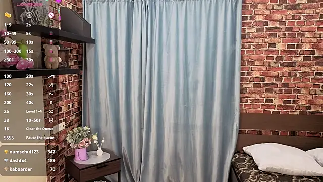 Chatroom XXX en direct de Six_Seven7