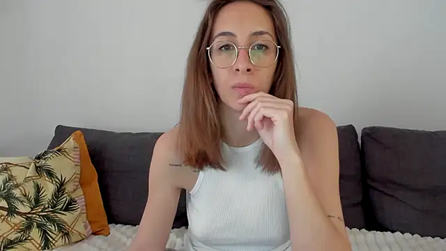 دردشة DesireMore90 الجنسية المباشرة