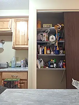 Chat +18 de Ashlovescannabis ao vivo