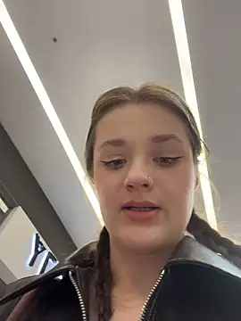 your_babymila Live XXX-chat