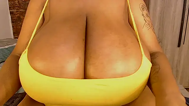 BigAssTitt's Webcam Show