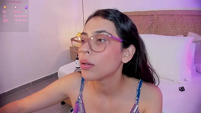 desireee_ Adlı Modelin Canlı XXX Sohbeti