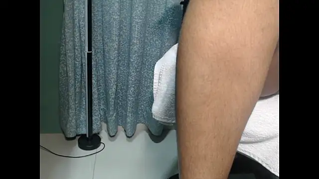 CuteRhea69のライブXXXチャット