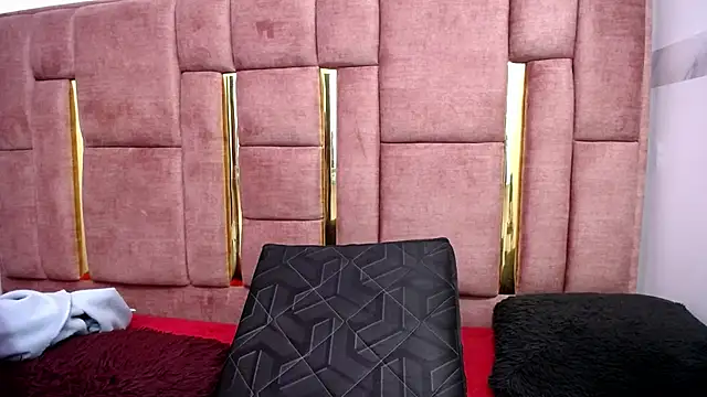 Živý XXX chat CHLOESHOW