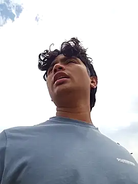 _Ottis_ Adlı Modelin Canlı XXX Sohbeti