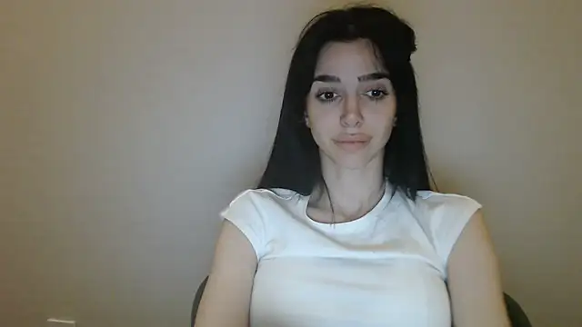 gglingeriee Chat XXX in diretta