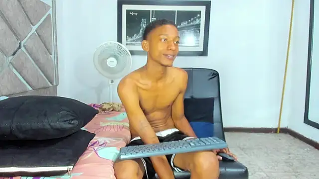 EvaxEmma ওয়েবক্যাম শো