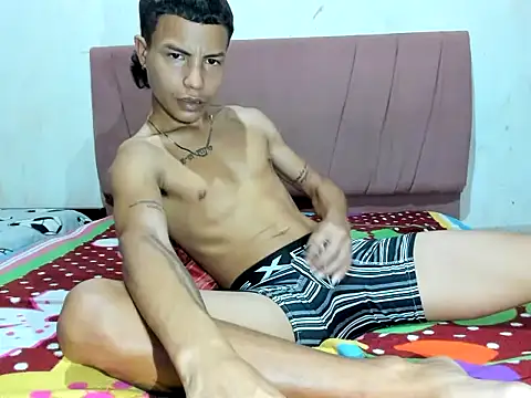 Junior_bebe Webcam Show