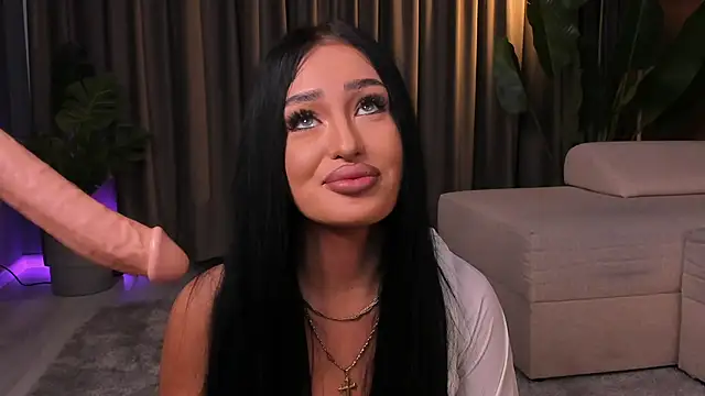 EmeraldKat 即時 XXX 聊天