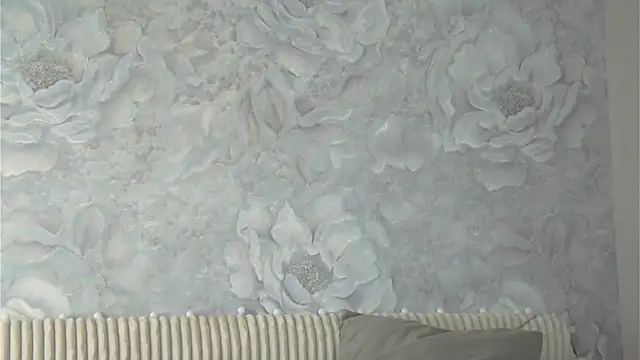 SunnivaCovil Chat XXX live