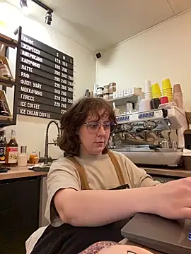 cinnabon_のライブXXXチャット