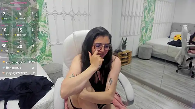 iam_sammy_01 live XXX chat