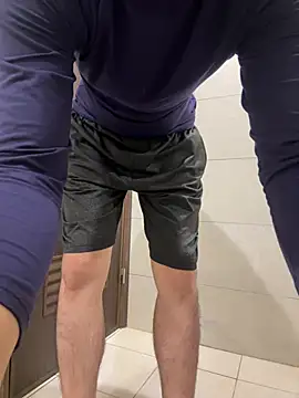 Ghastiiou 网络视讯表演