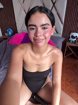 kitty_rousse01のライブXXXチャット