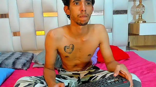 Alessandro_Abruzzo Webcam show