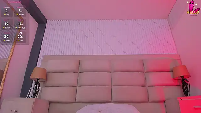 CarolineFyre 即時 XXX 聊天