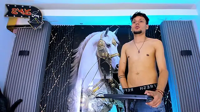 Show modela Iam_steven_ na web-kameri