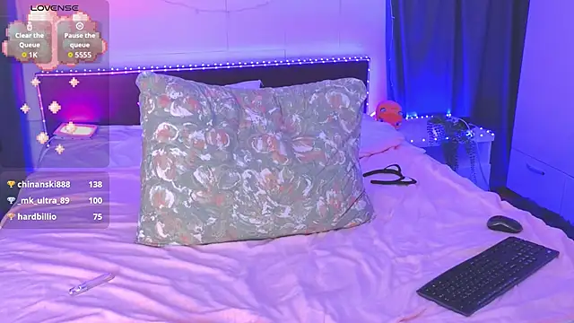 XXX chat uživo modela star_madison