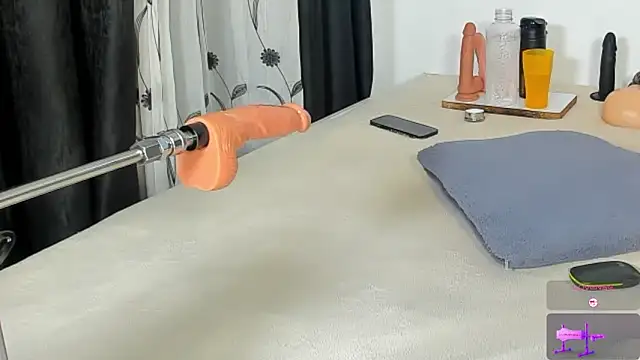 Živý XXX chat CREAMY_BUBBLEGUM