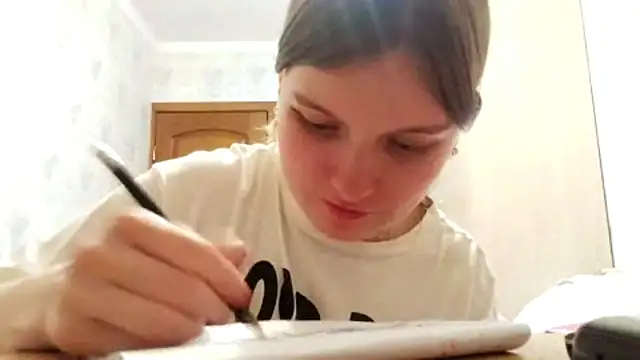 XXX chat uživo modela HomingClone