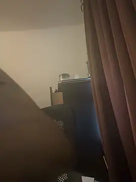 Živý XXX chat nickytheehawtie