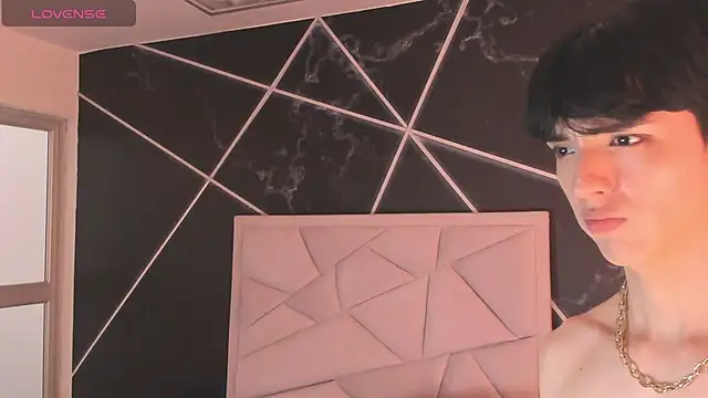 Chat +18 de AerumChae ao vivo