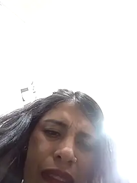 Nathaly_12 即時 XXX 聊天