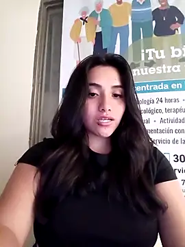 ANDREA-10_ 即時 XXX 聊天