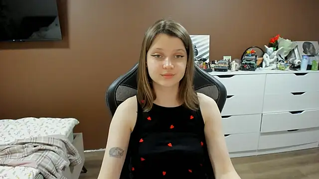 SoniNesti 即時 XXX 聊天