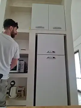 simo1097 即時 XXX 聊天