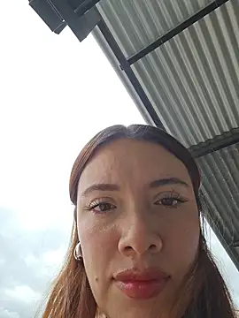 valery_mora's Live XXX Chat