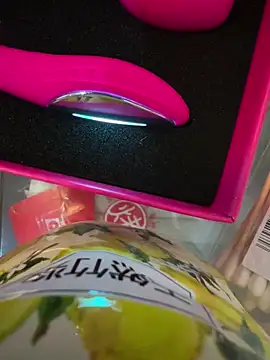 Chatroom XXX en direct de mo-mo-69