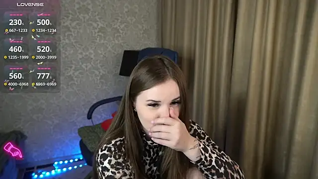 CrystalBlissi Adlı Modelin Canlı XXX Sohbeti