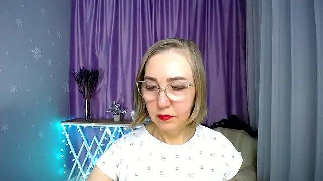 queen_a_n_i 网络视讯表演