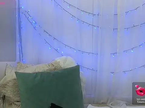 XXX chat uživo modela ninaa_fox