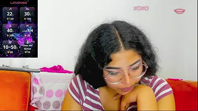 XXX chat uživo modela moana_taylor