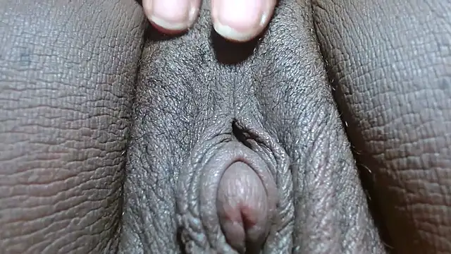 morenahott1's Live XXX Chat