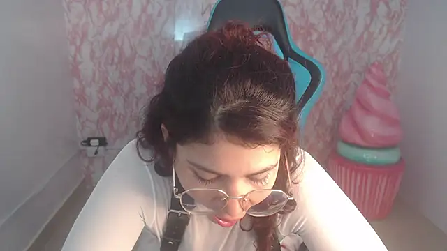 Scarlett_jhonson_chのライブXXXチャット