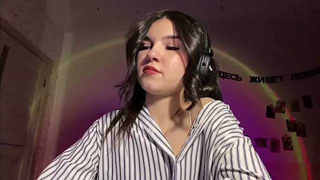 Chat +18 de OtnimaRex ao vivo