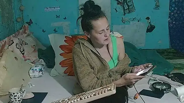 brighteyes77 – Live XXX-chat