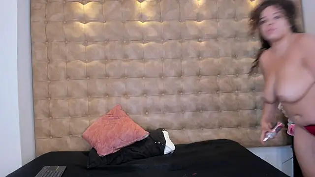 m1a-teylor – Live XXX-chat