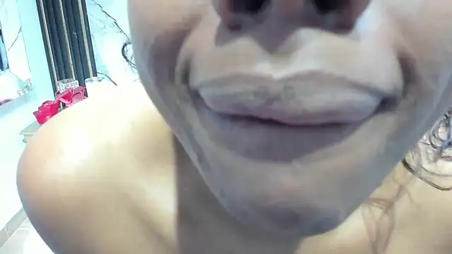 Chat XXX en directo de Niyirey1