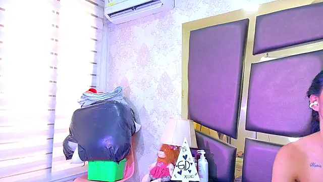 Czat XXX na żywo – NicoleEsposito