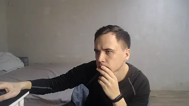 Pokazy przed kamerką – Denis_sport