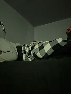 MIGHTYDEMONXXXのライブXXXチャット