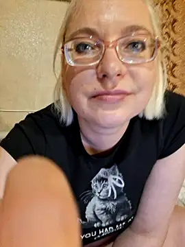 VikaKing Chat XXX in diretta