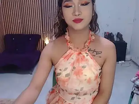 Sweet_kendall_xxx: διαδικτυακό σόου στην κάμερα